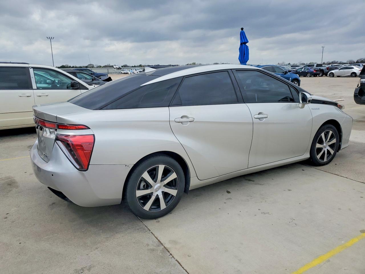 2019 Toyota Mirai Base - Фото 3