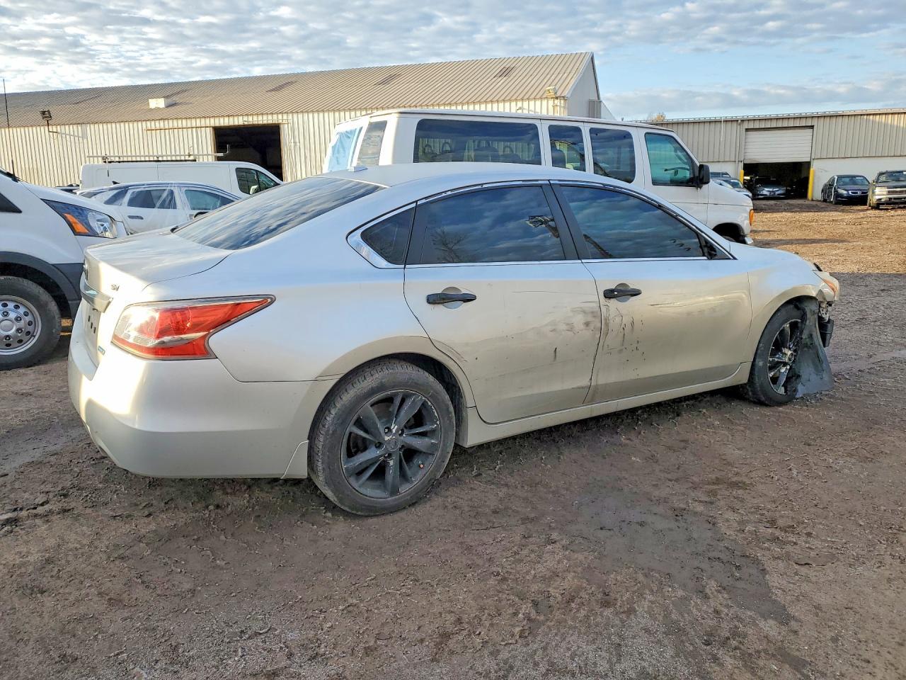 2013 Nissan Altima 2.5 - Фото 3