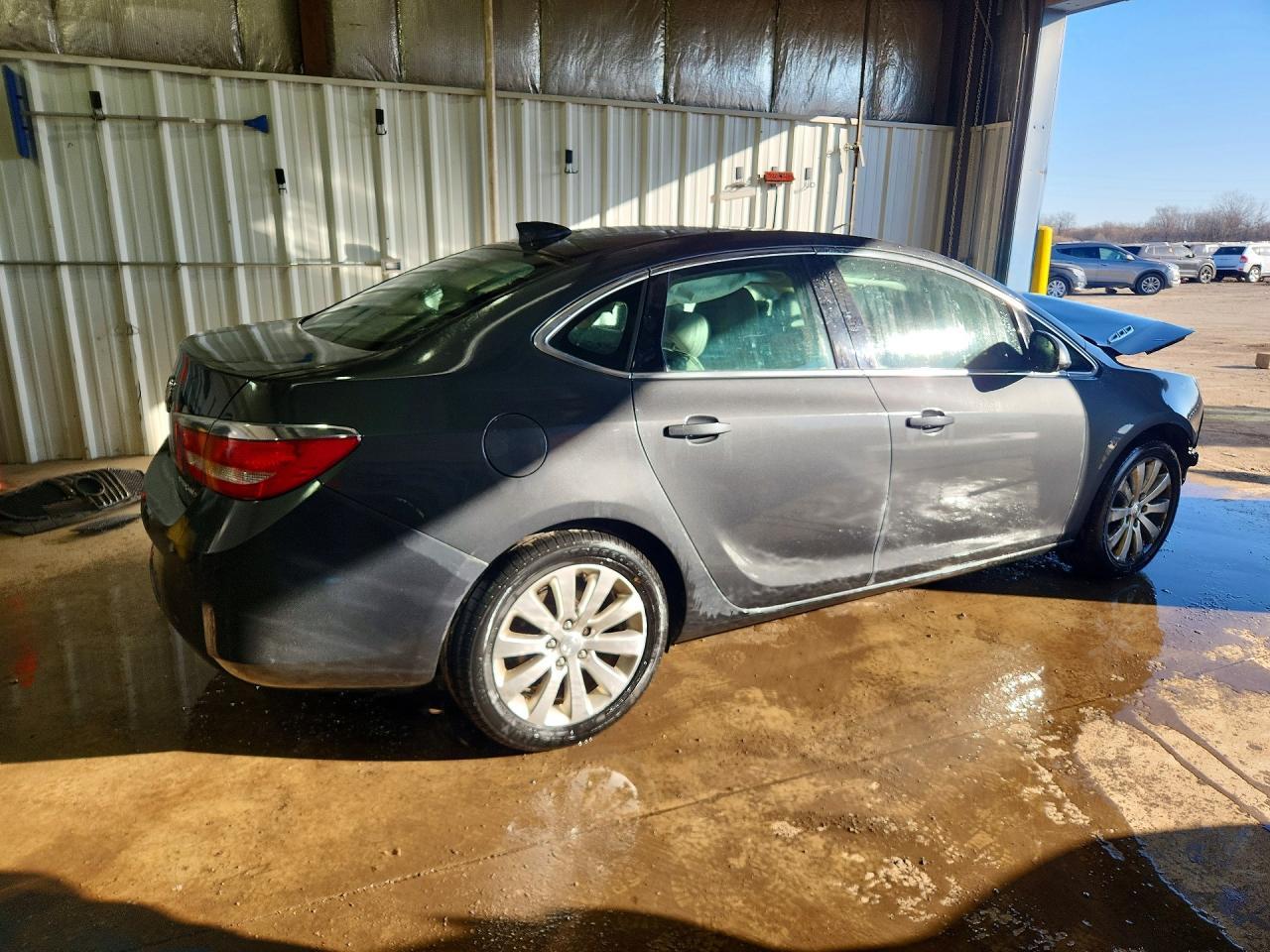 2016 Buick Verano - Фото 3