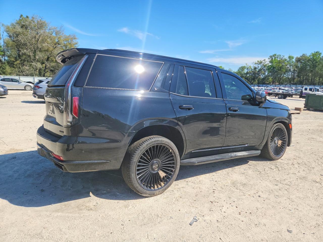 2021 Cadillac Escalade Sport Platinum - Фото 3