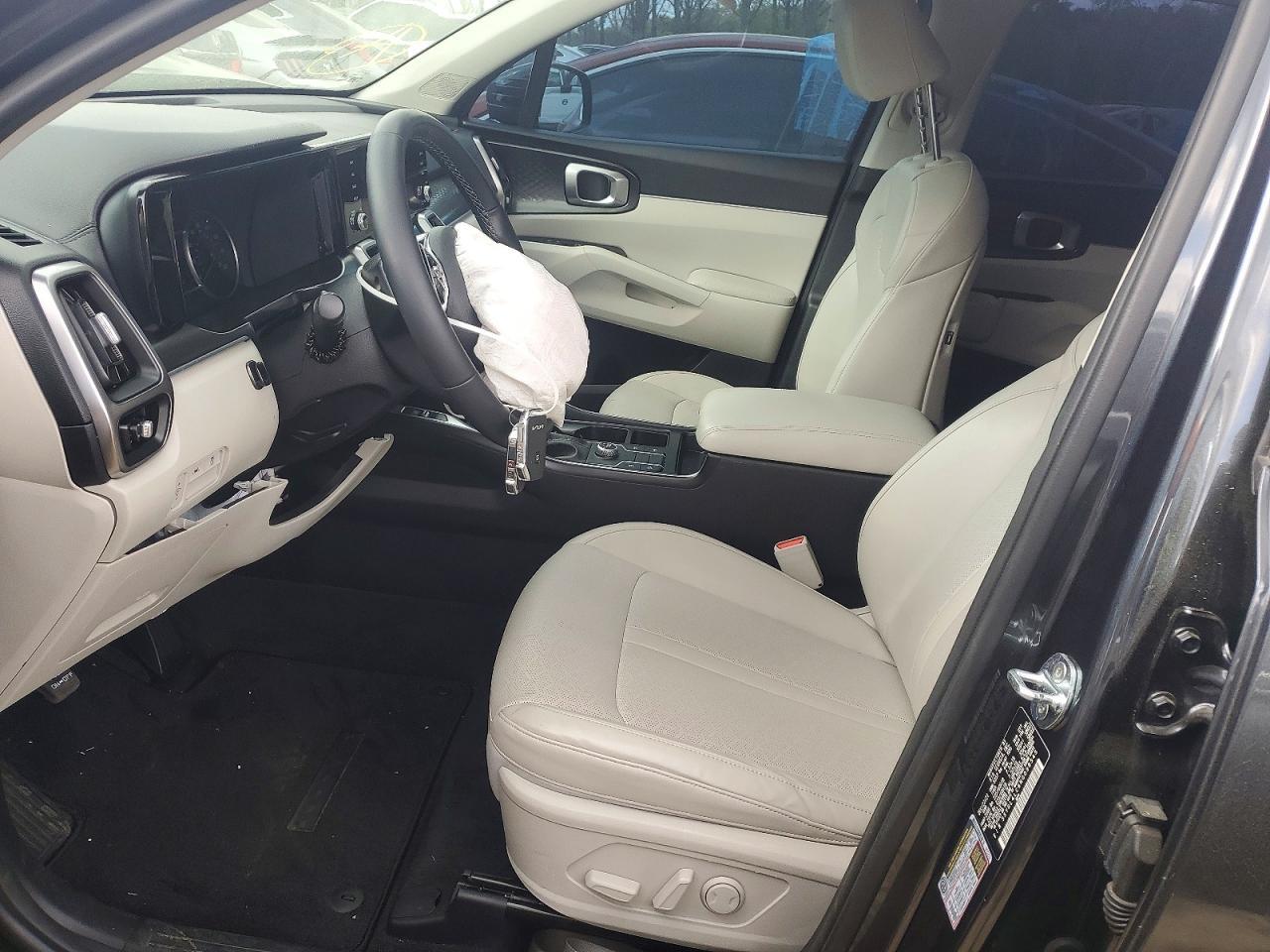 2022 Kia Sorento S - Фото 7