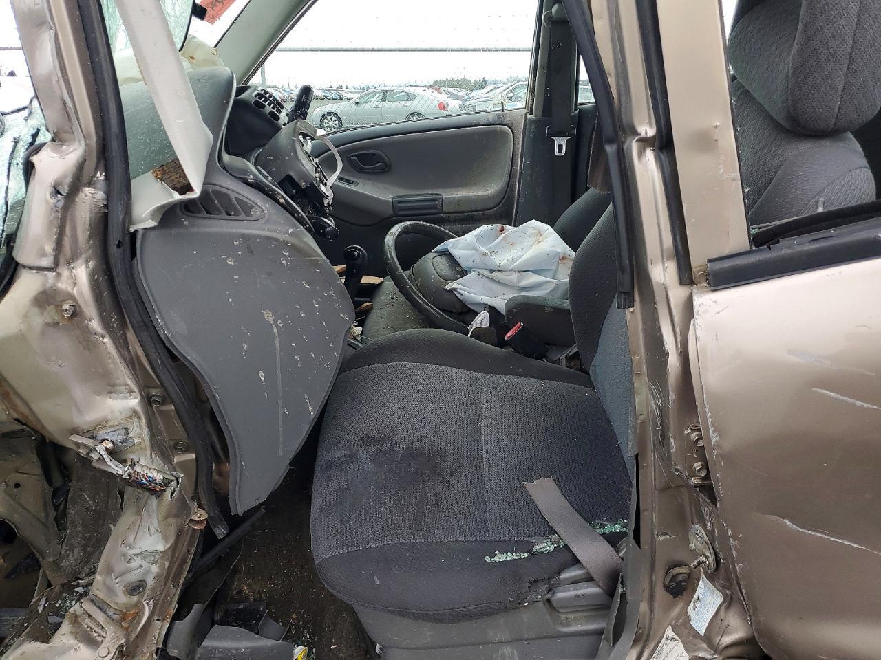 2003 Chevrolet Tracker - Фото 7