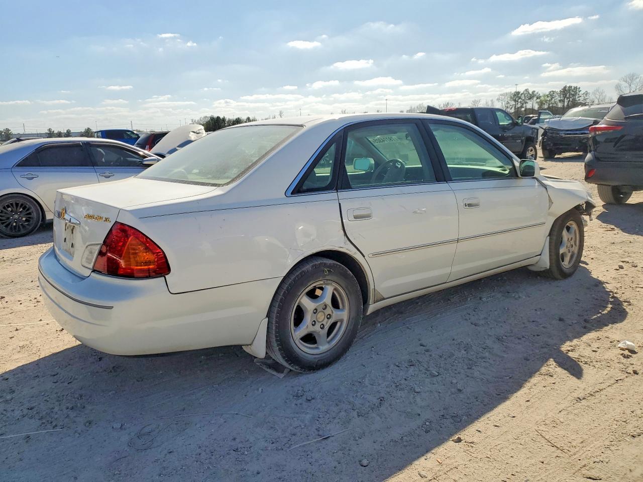 2001 Toyota Avalon Xl - Фото 3