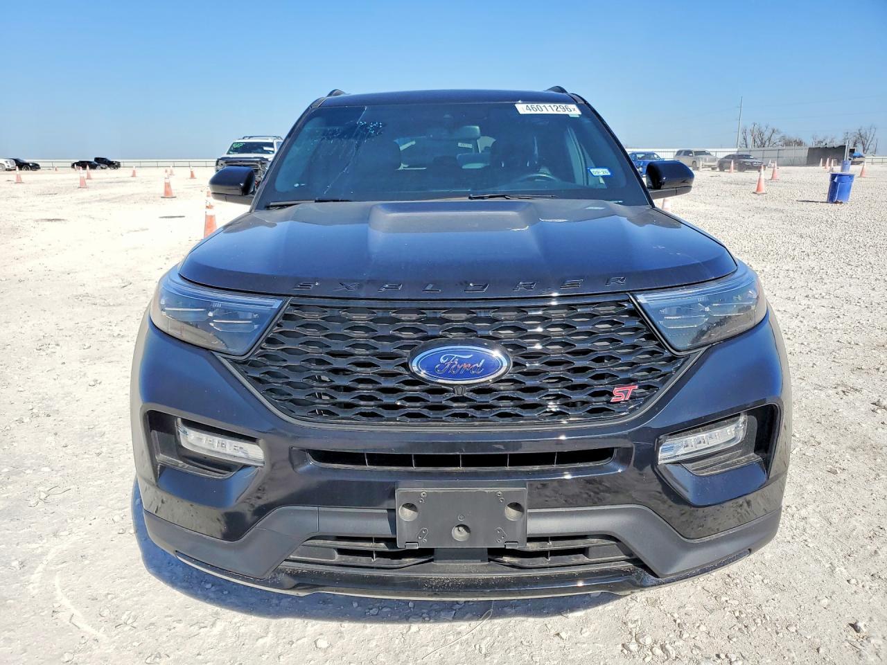2023 Ford Explorer St - Image 5