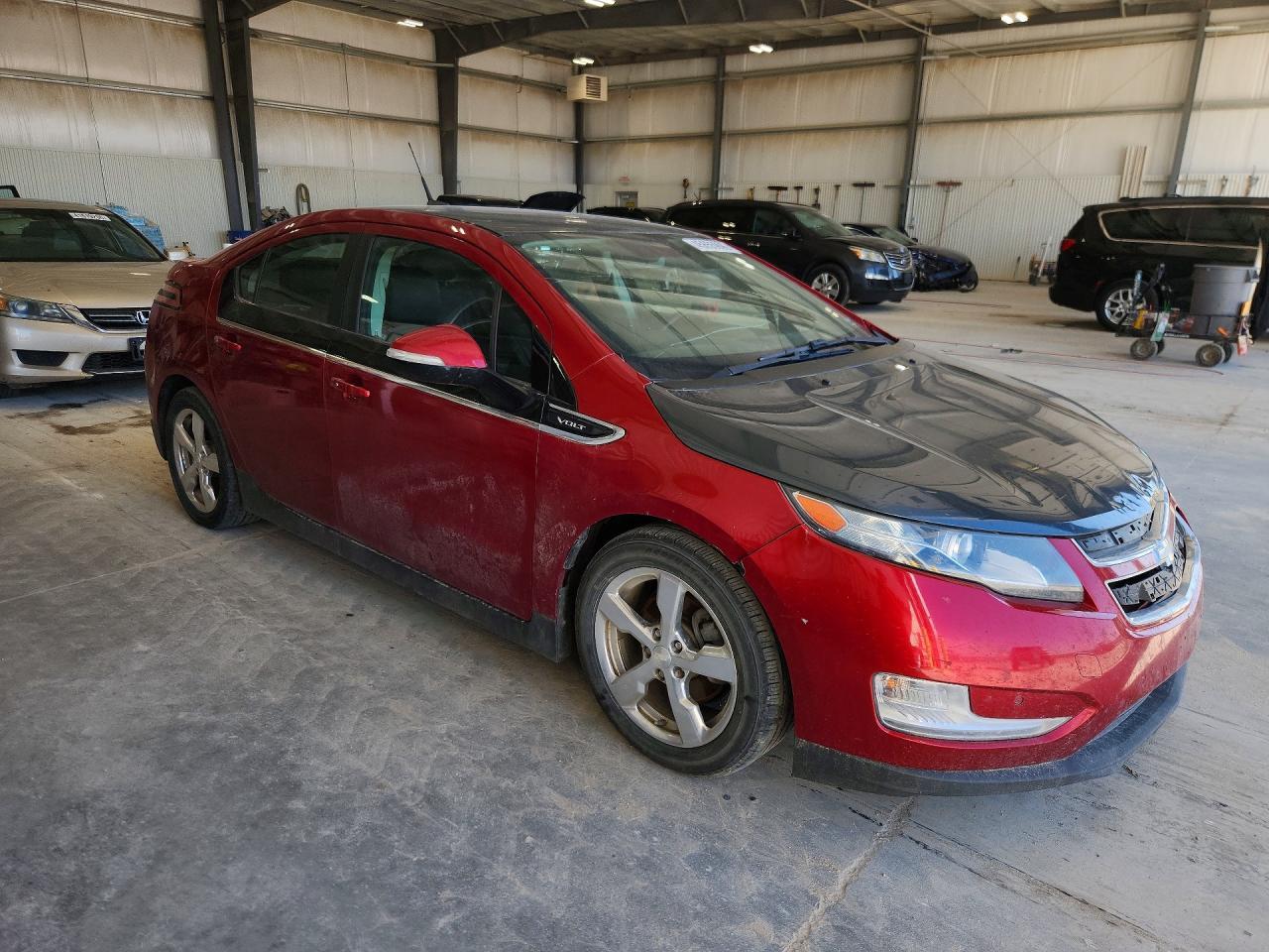 2012 Chevrolet Volt - Image 4