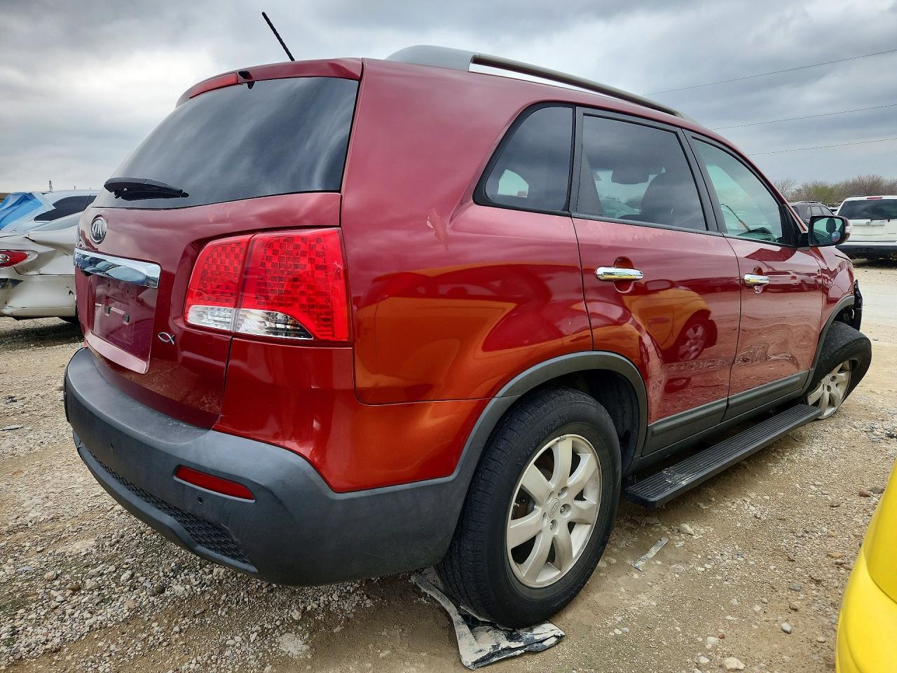 2011 Kia Sorento - Фото 3