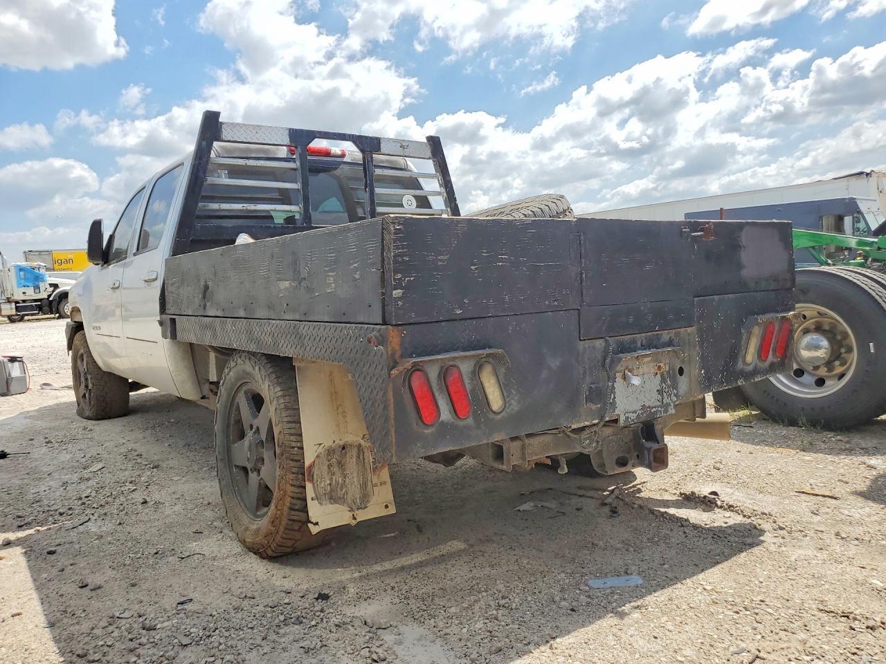 2014 Chevrolet Silverado K2500 Heavy Duty Ltz - Image 2