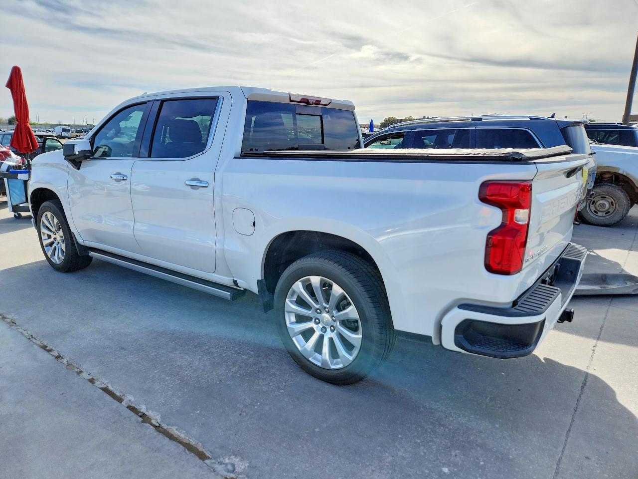 2021 Chevrolet Silverado K1500 High Country - Image 2