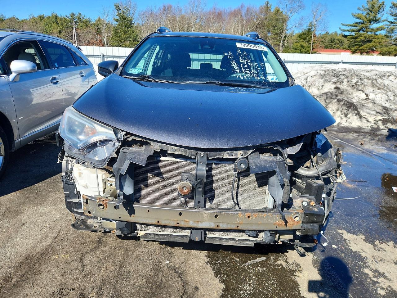 2017 Toyota Rav4 Le - Image 5