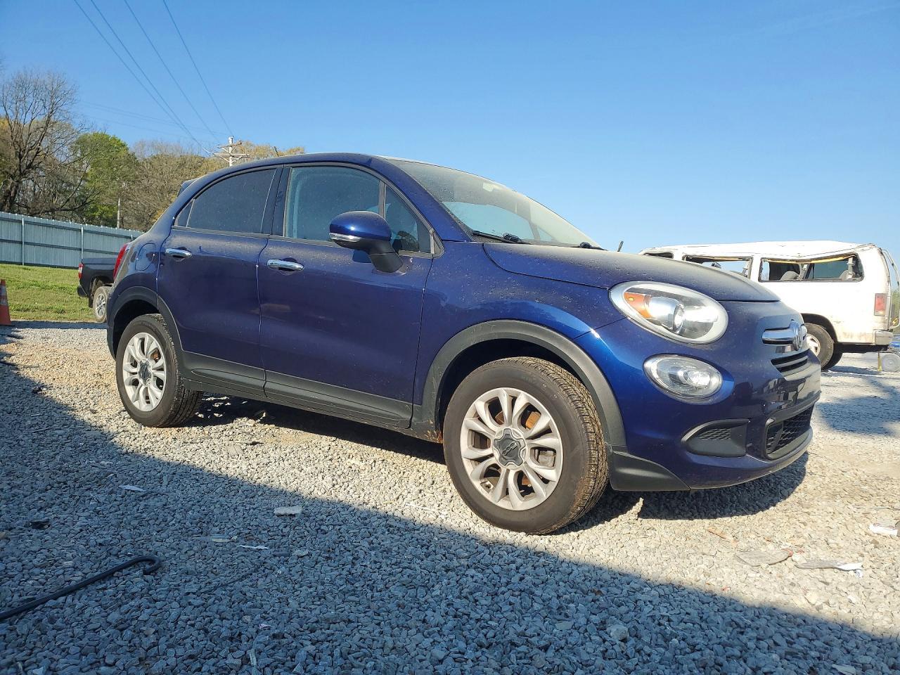 2016 Fiat 500X Easy - Image 4