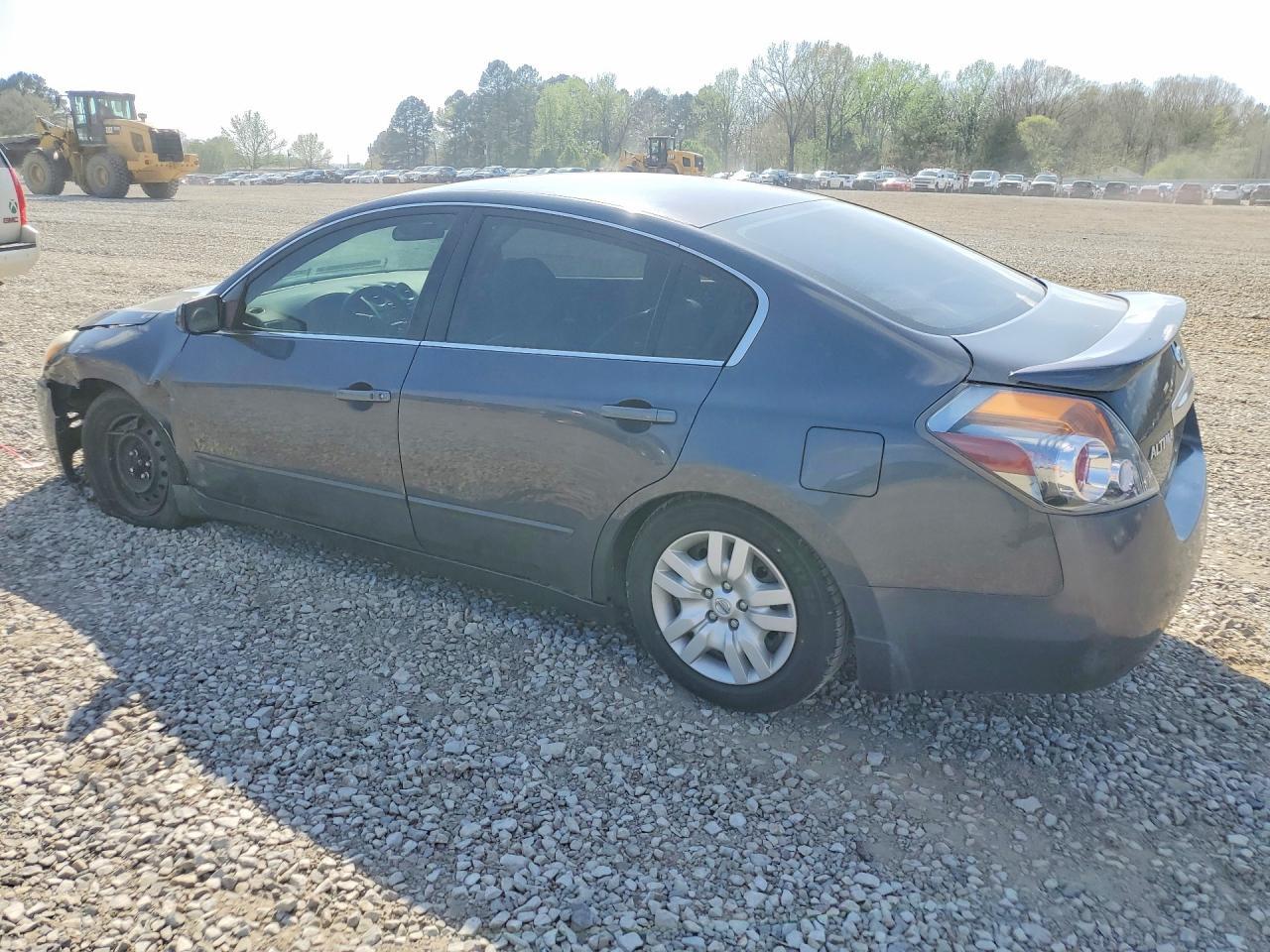 2012 Nissan Altima 2.5 - Image 2