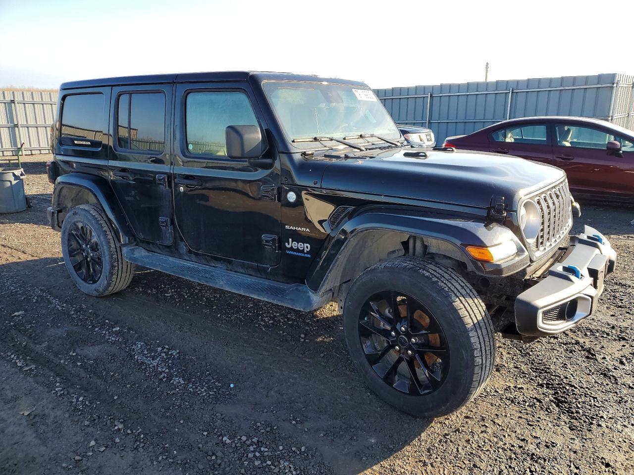 2024 Jeep Wrangler Sahara 4Xe - Фото 4