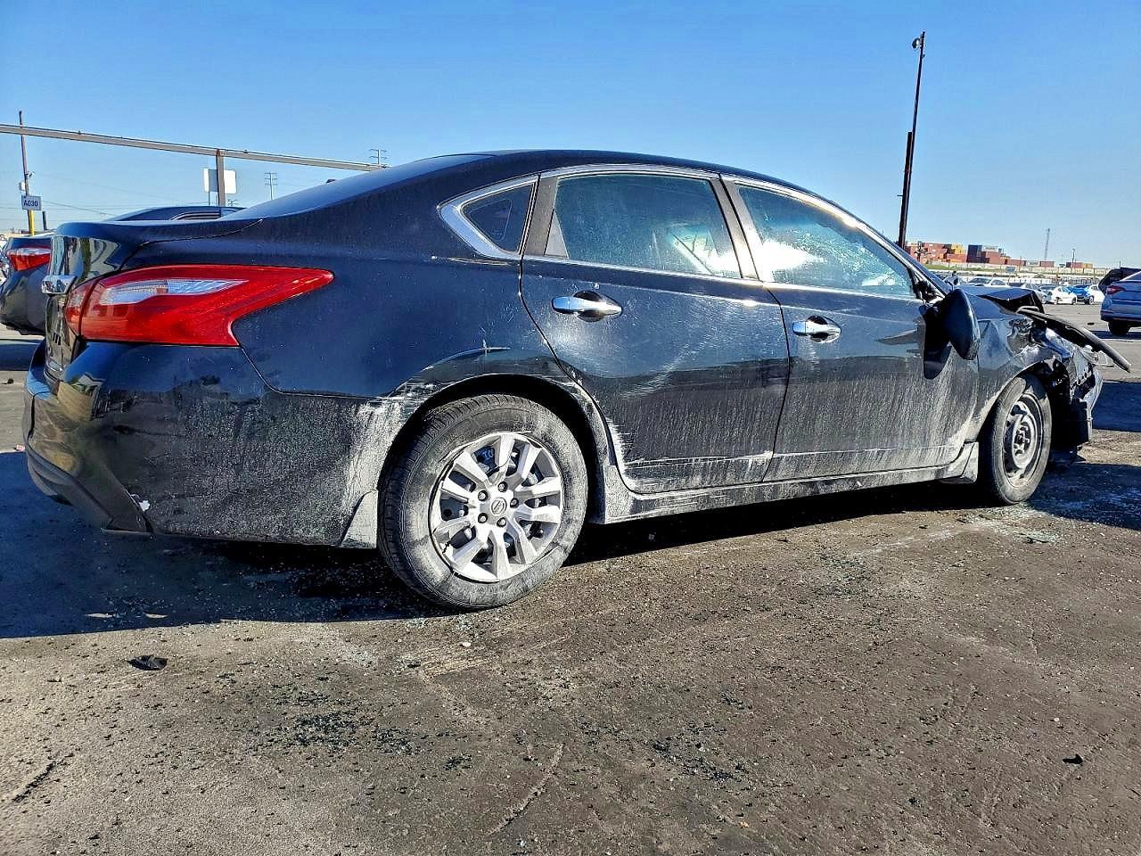 2016 Nissan Altima 2.5 S - Фото 3