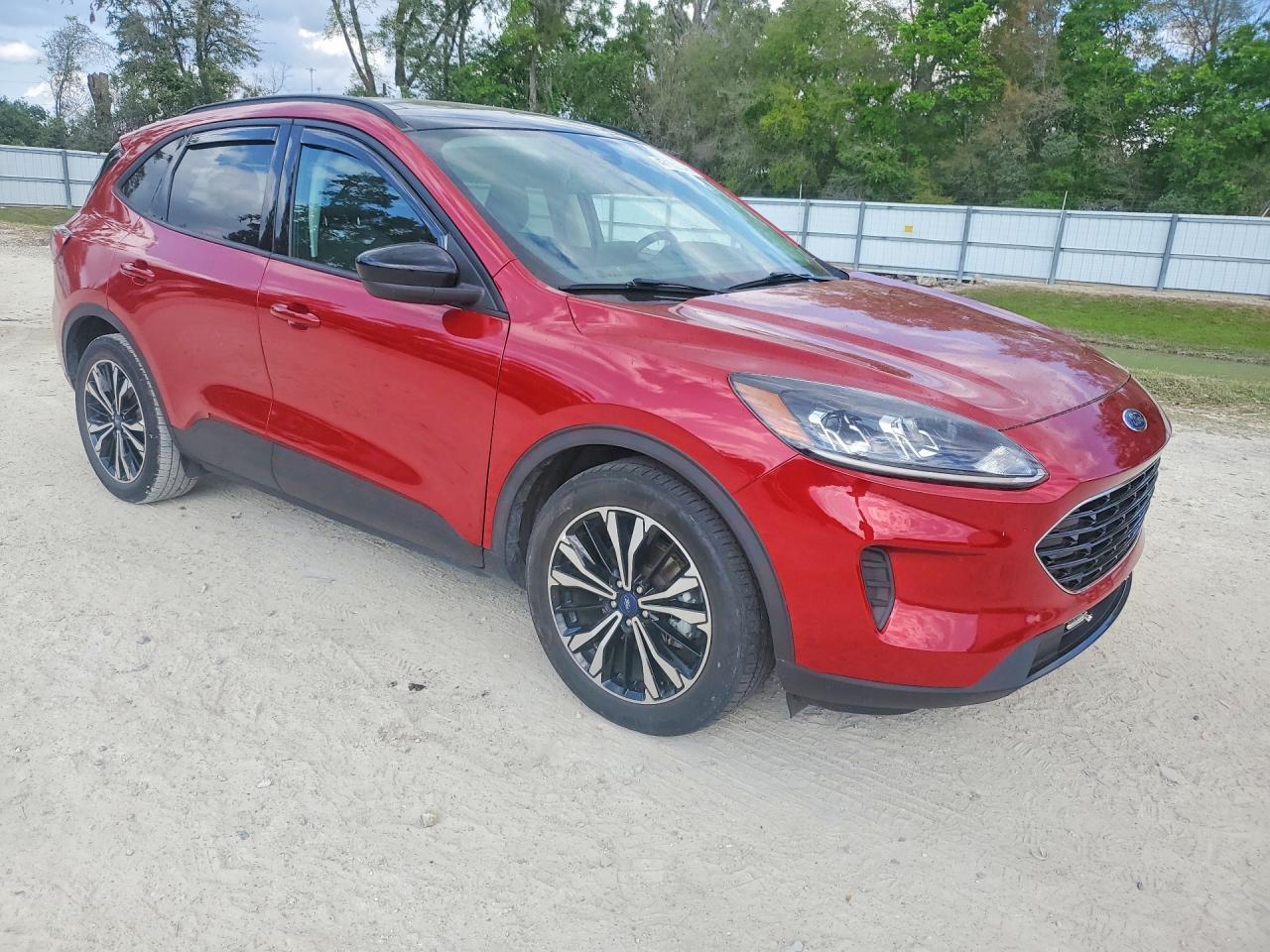 2021 Ford Escape Se - Image 4