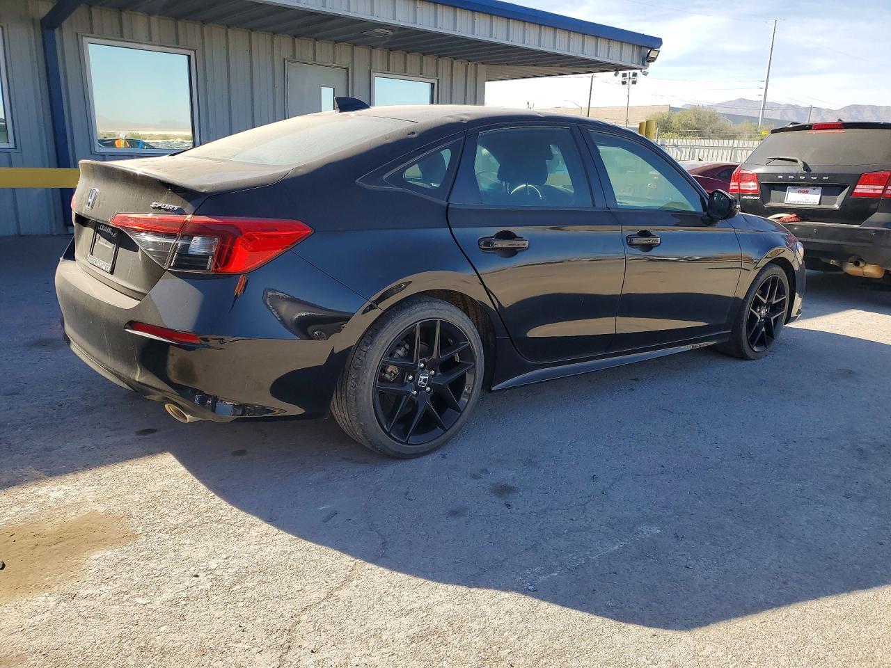 2023 Honda Civic Sport - Image 3
