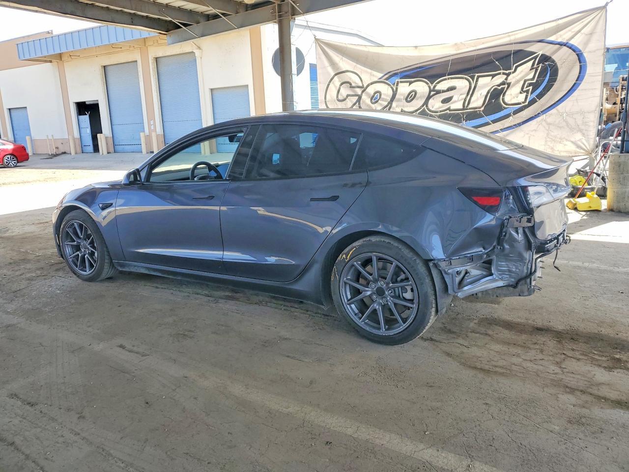 2021 Tesla Model 3 - Image 2