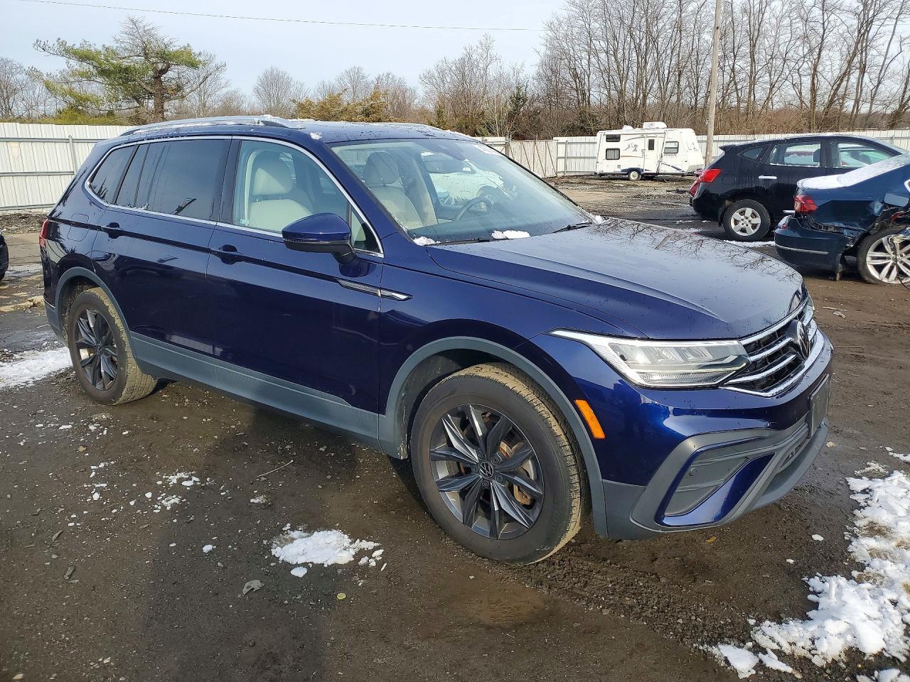 2023 Volkswagen Tiguan Se - Фото 4