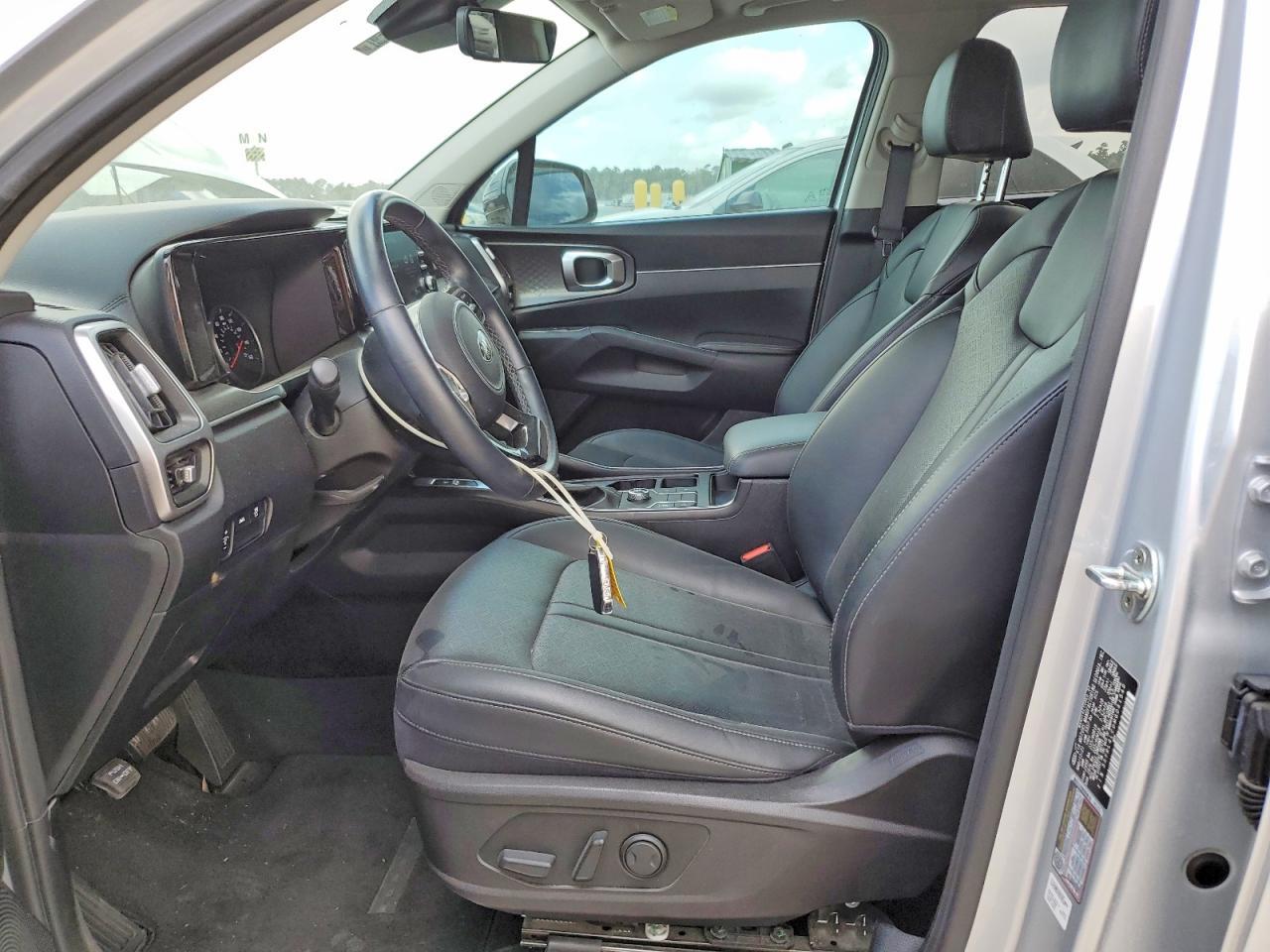 2021 Kia Sorento S - Image 7