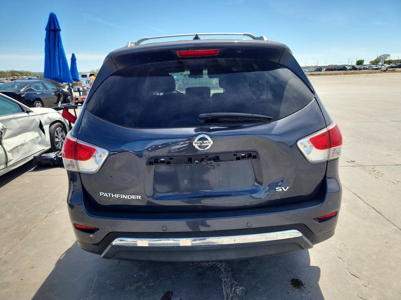 2013 Nissan Pathfinder S - Фото 6