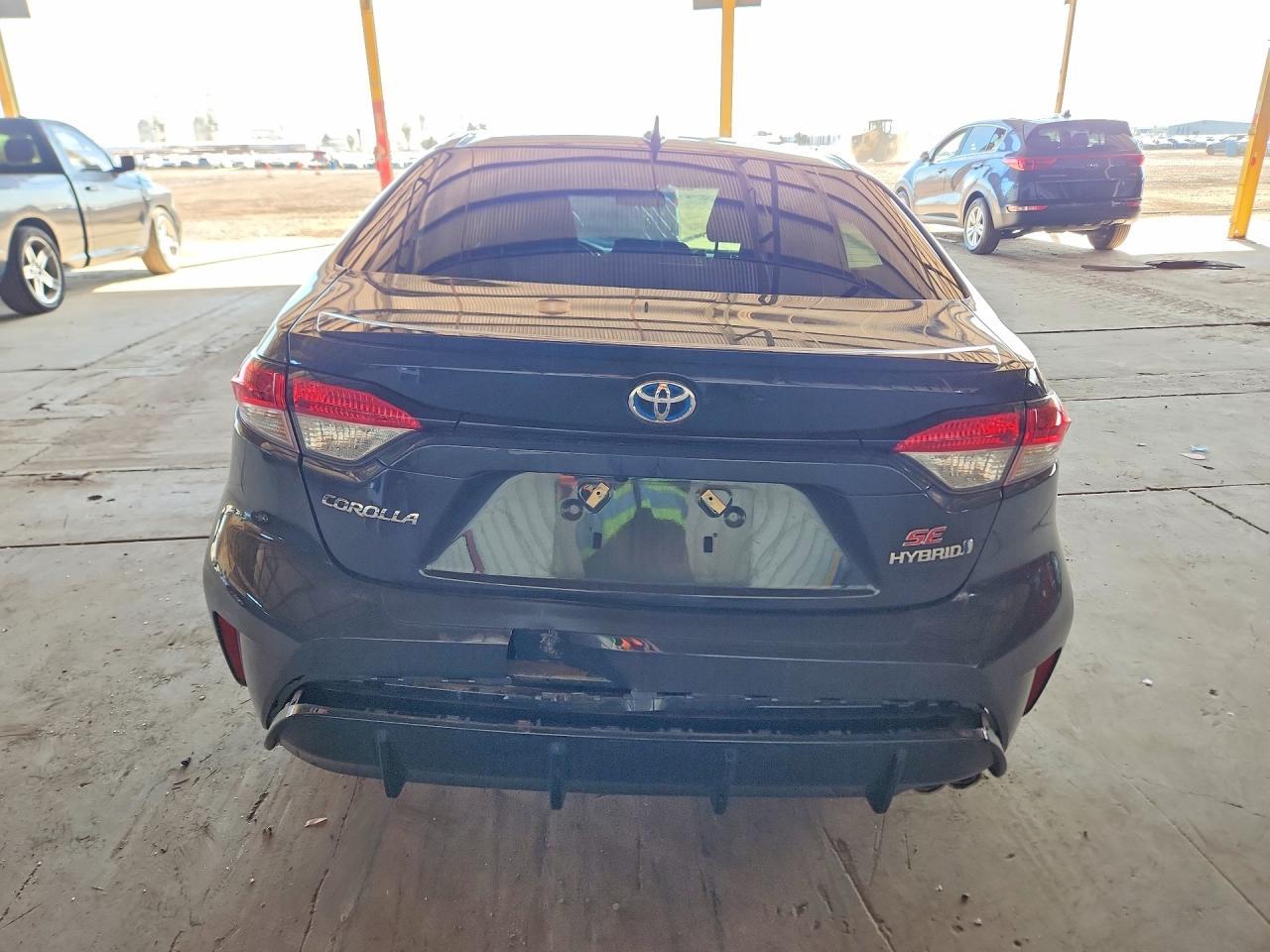 2024 Toyota Corolla Hybrid Se - Фото 6