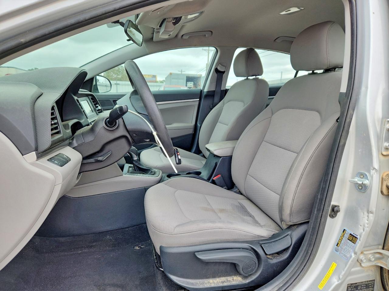 2019 Hyundai Elantra Se - Фото 7