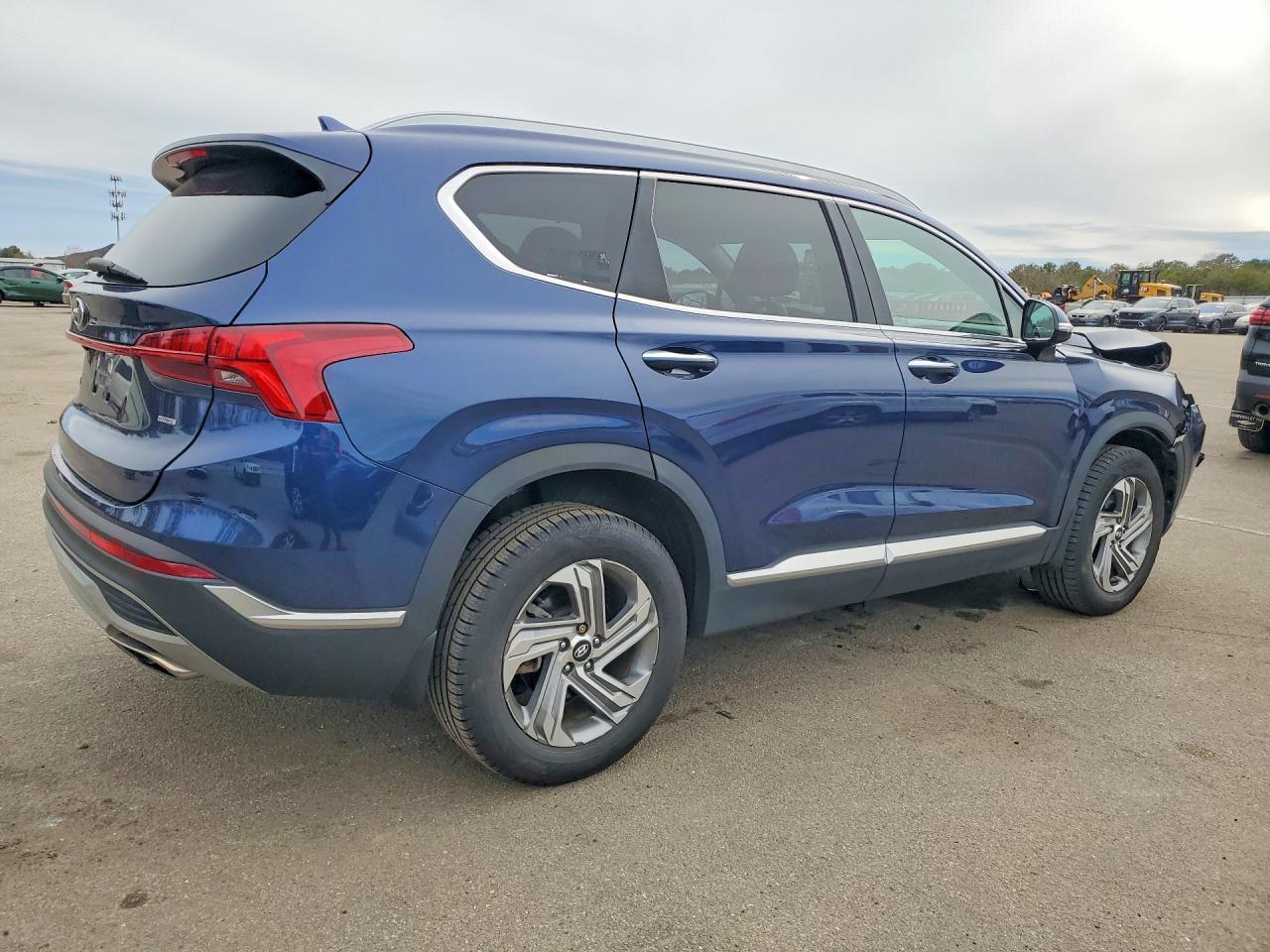 2021 Hyundai Santa Fe Sel - Фото 3