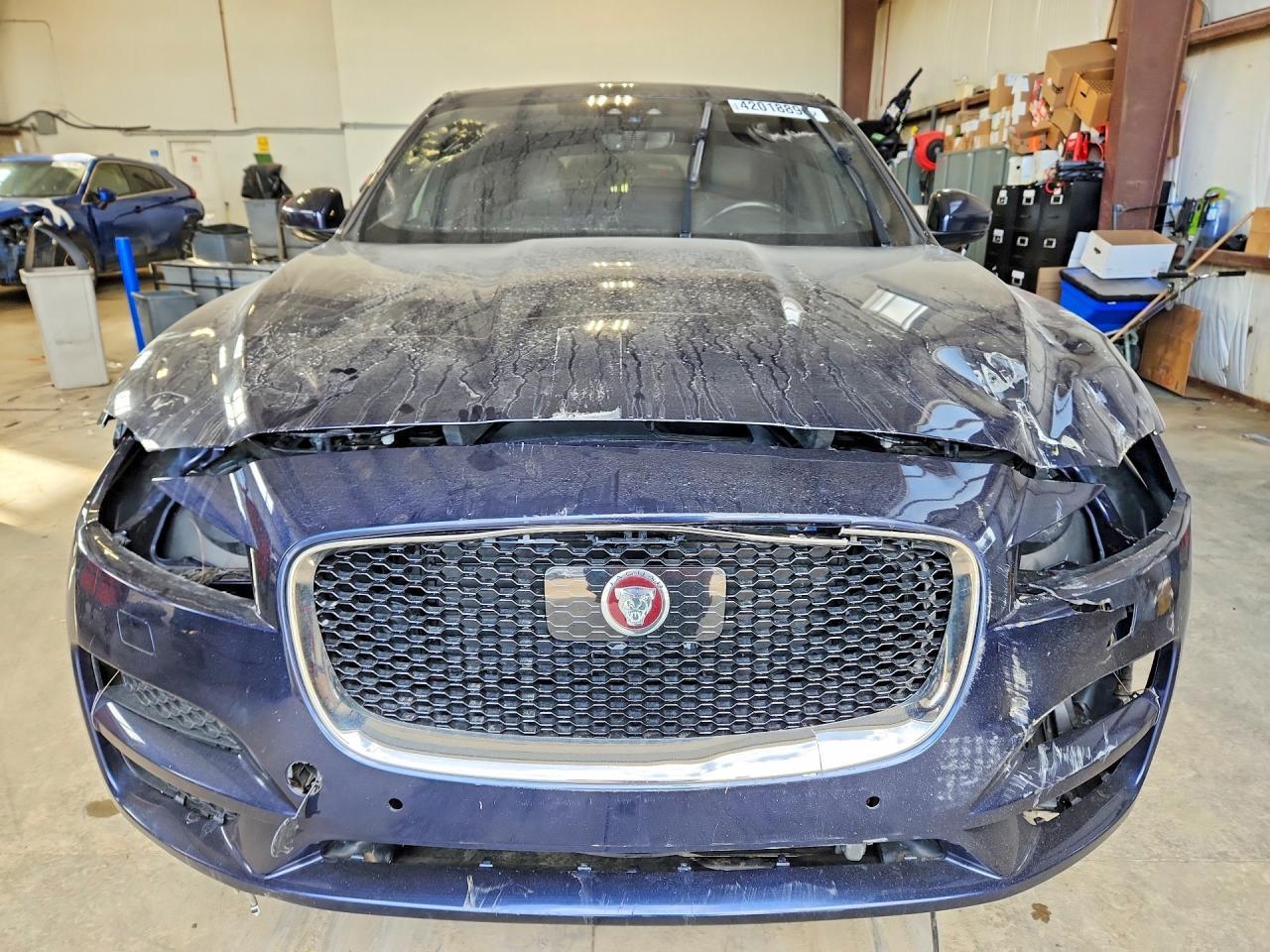 2019 Jaguar F-Pace Prestige - Image 5