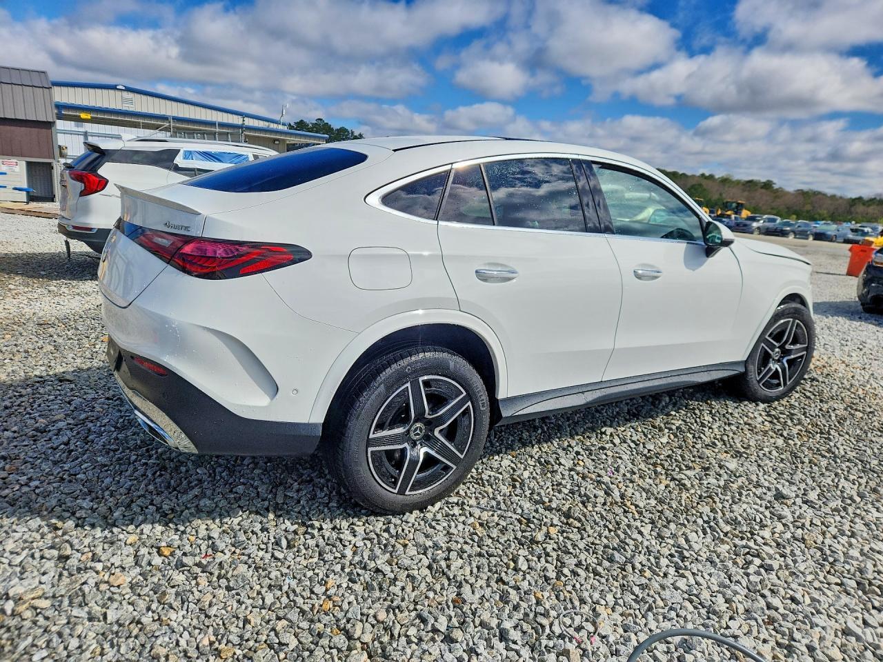 2026 Mercedes-Benz Glc Coupe 300 4Matic - Фото 3