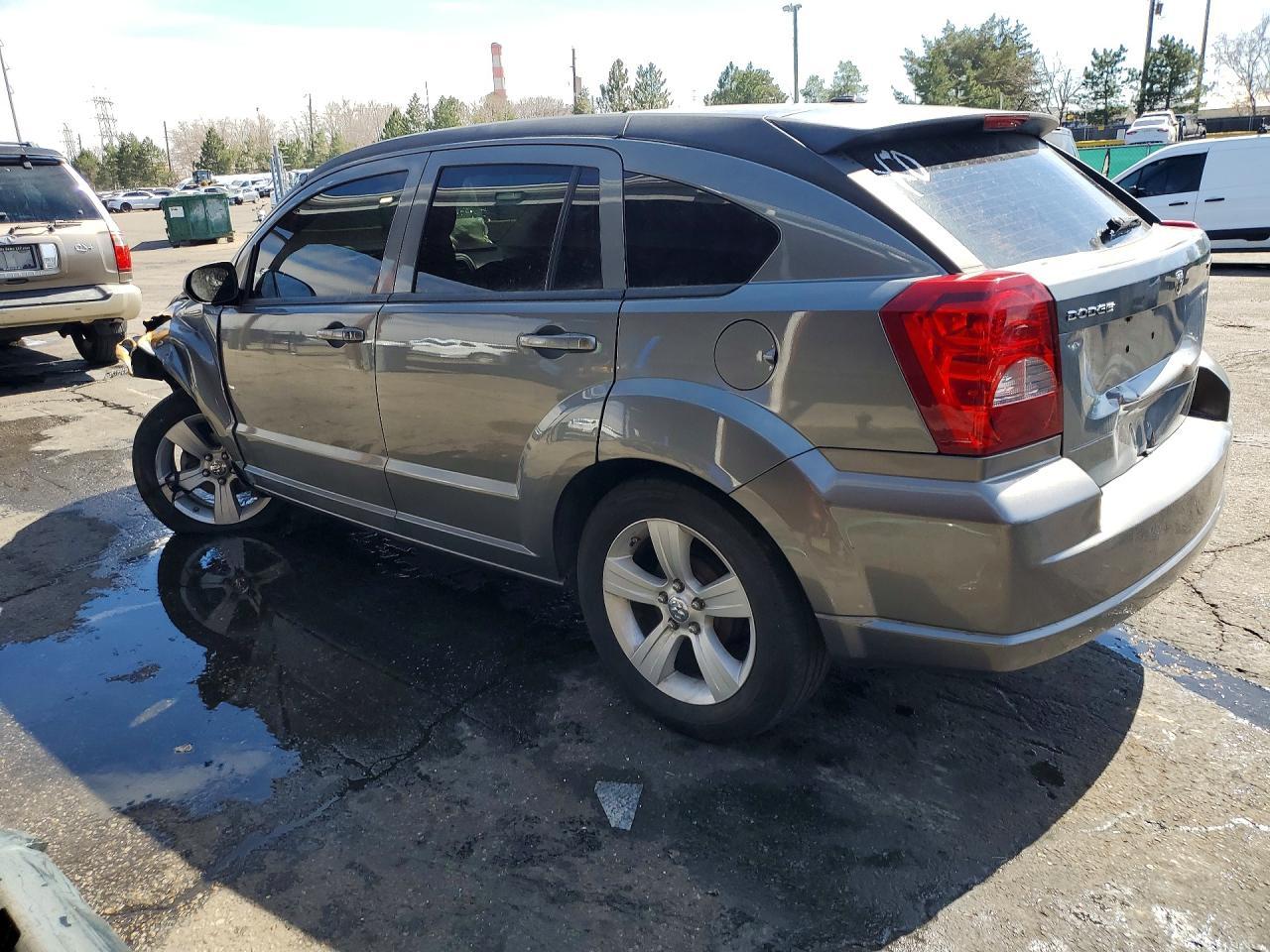 2011 Dodge Caliber Mainstreet - Image 2