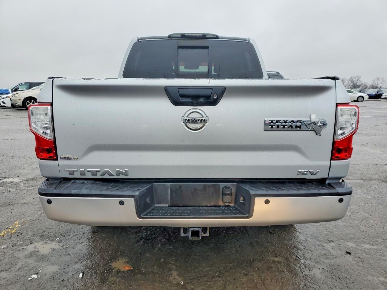 2017 Nissan Titan Sv - Фото 6