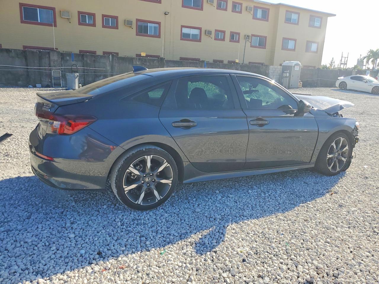 2025 Honda Civic Sport - Фото 3