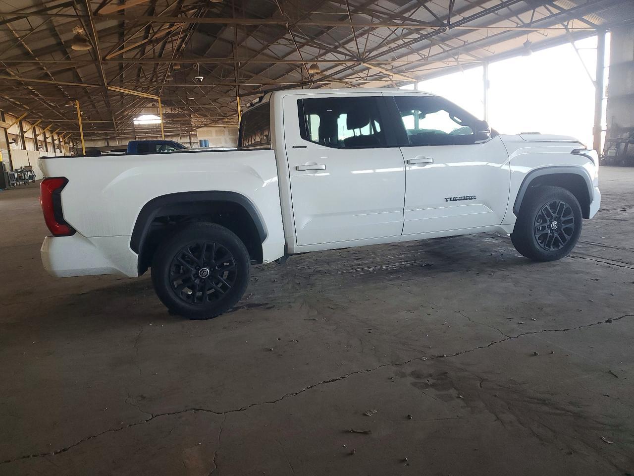 2024 Toyota Tundra Limited Hv - Image 3
