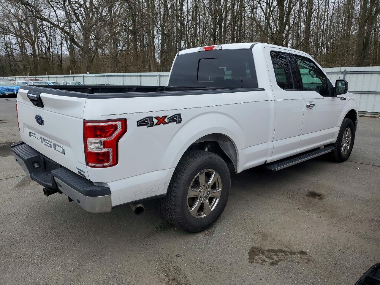2020 Ford F150 Super Cab - Фото 3