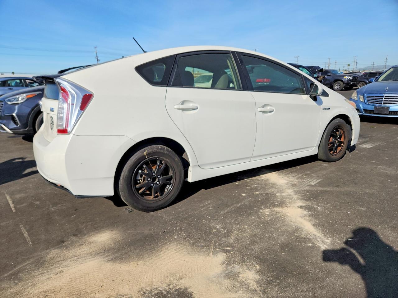 2014 Toyota Prius Two - Image 3