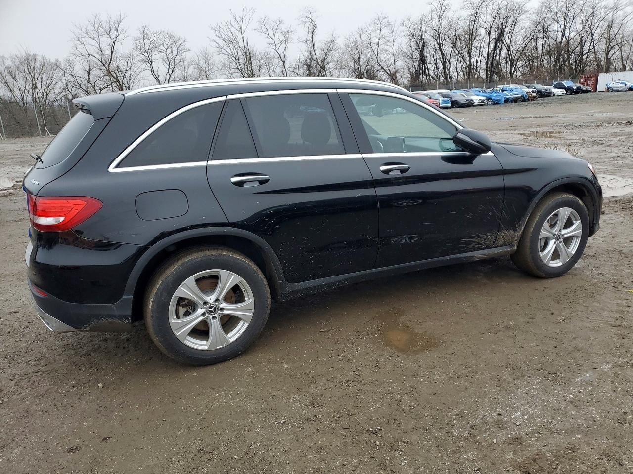 2018 Mercedes-Benz Glc 300 4Matic - Image 3