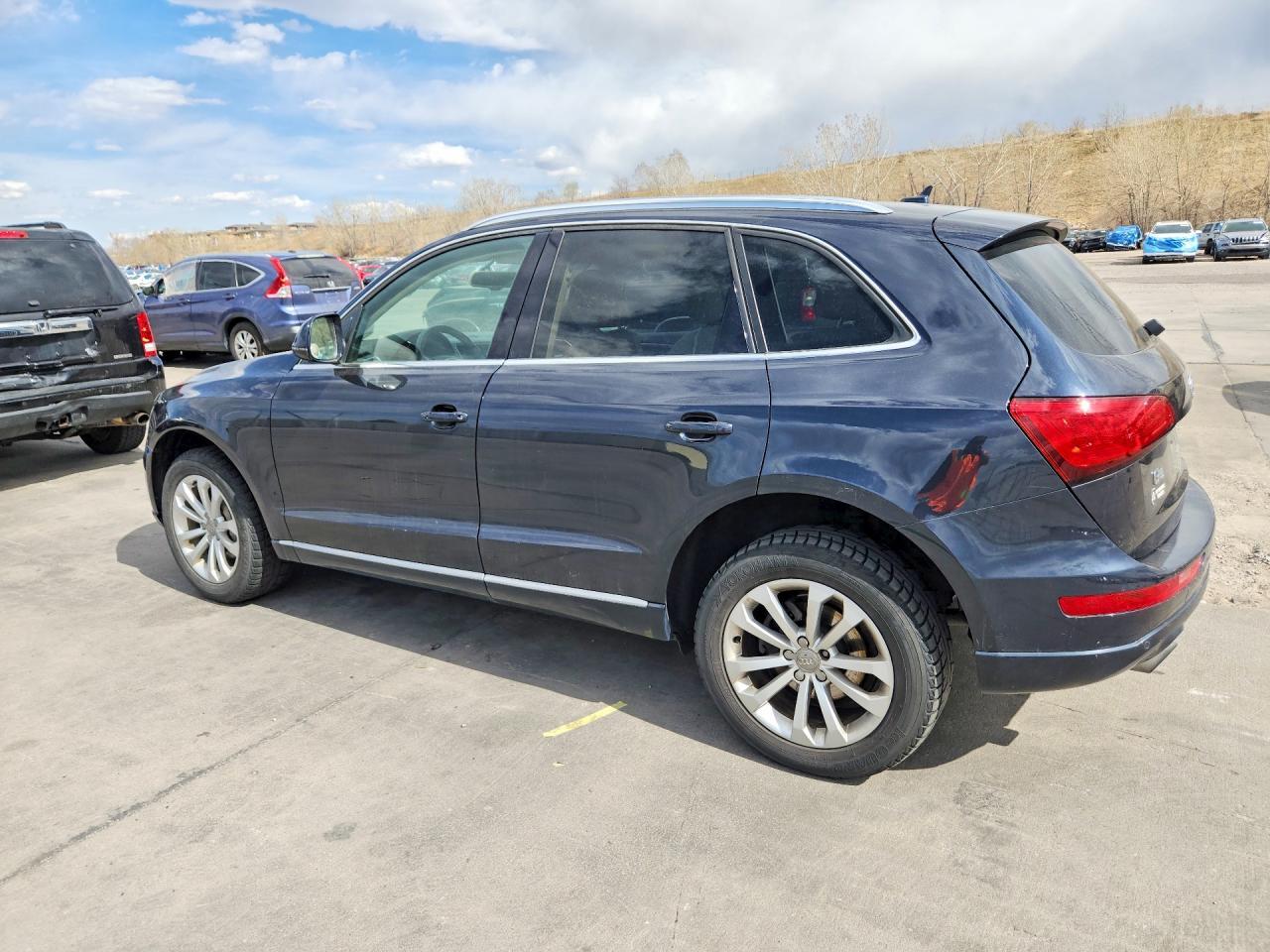 2013 Audi Q5 Premium Plus - Image 2