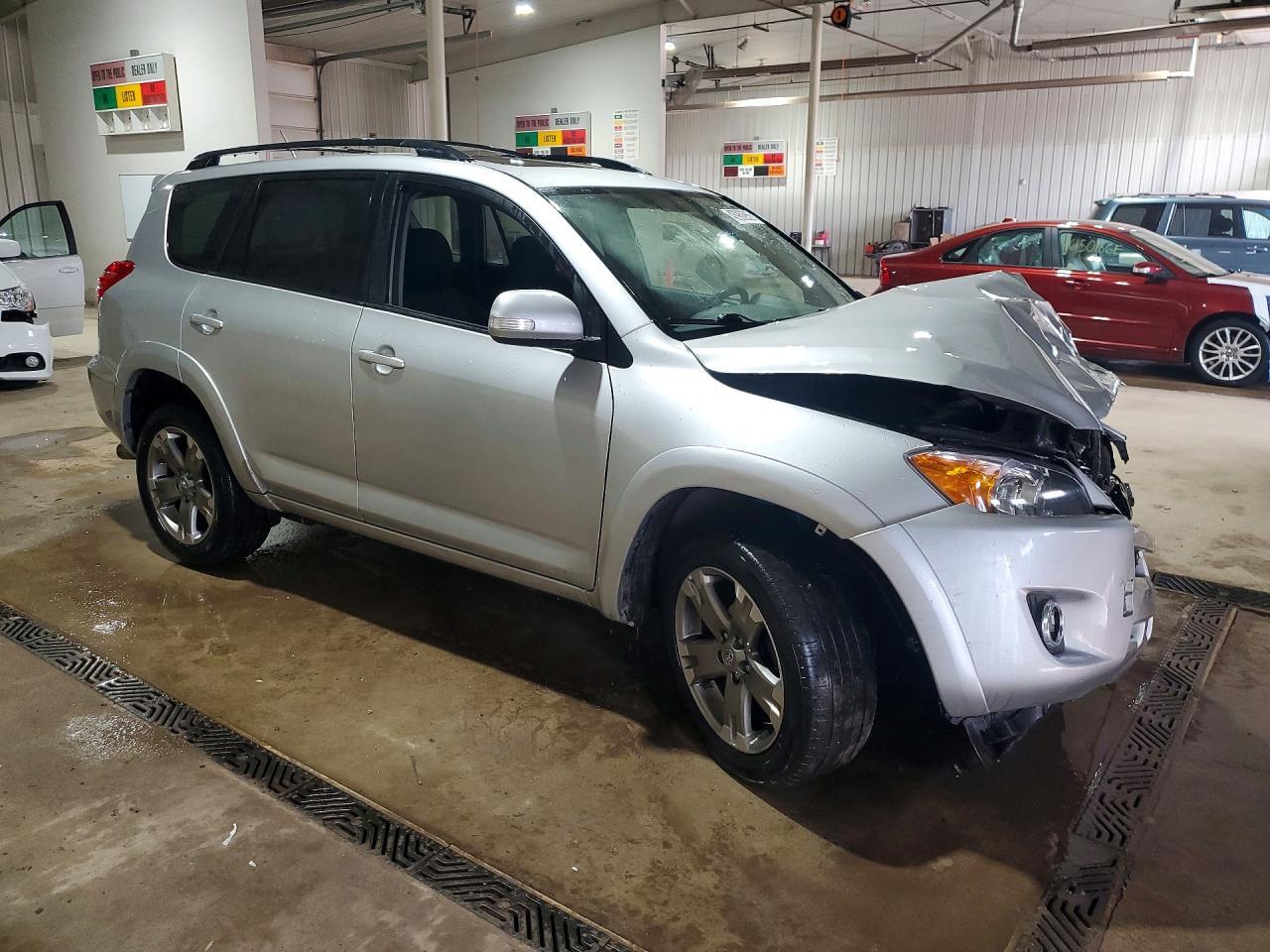 2011 Toyota Rav4 Sport - Фото 4
