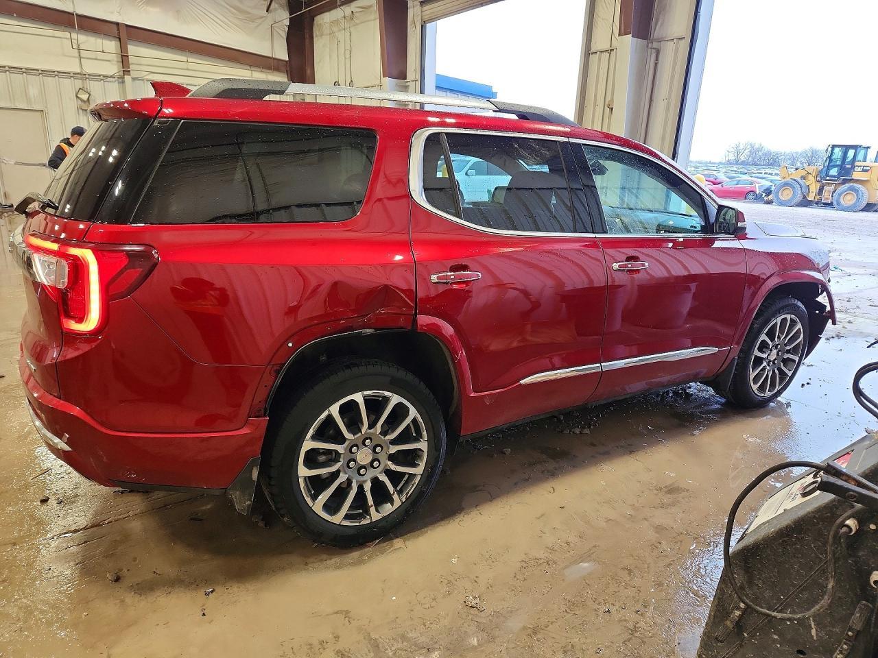 2022 GMC Acadia Denali - Фото 3