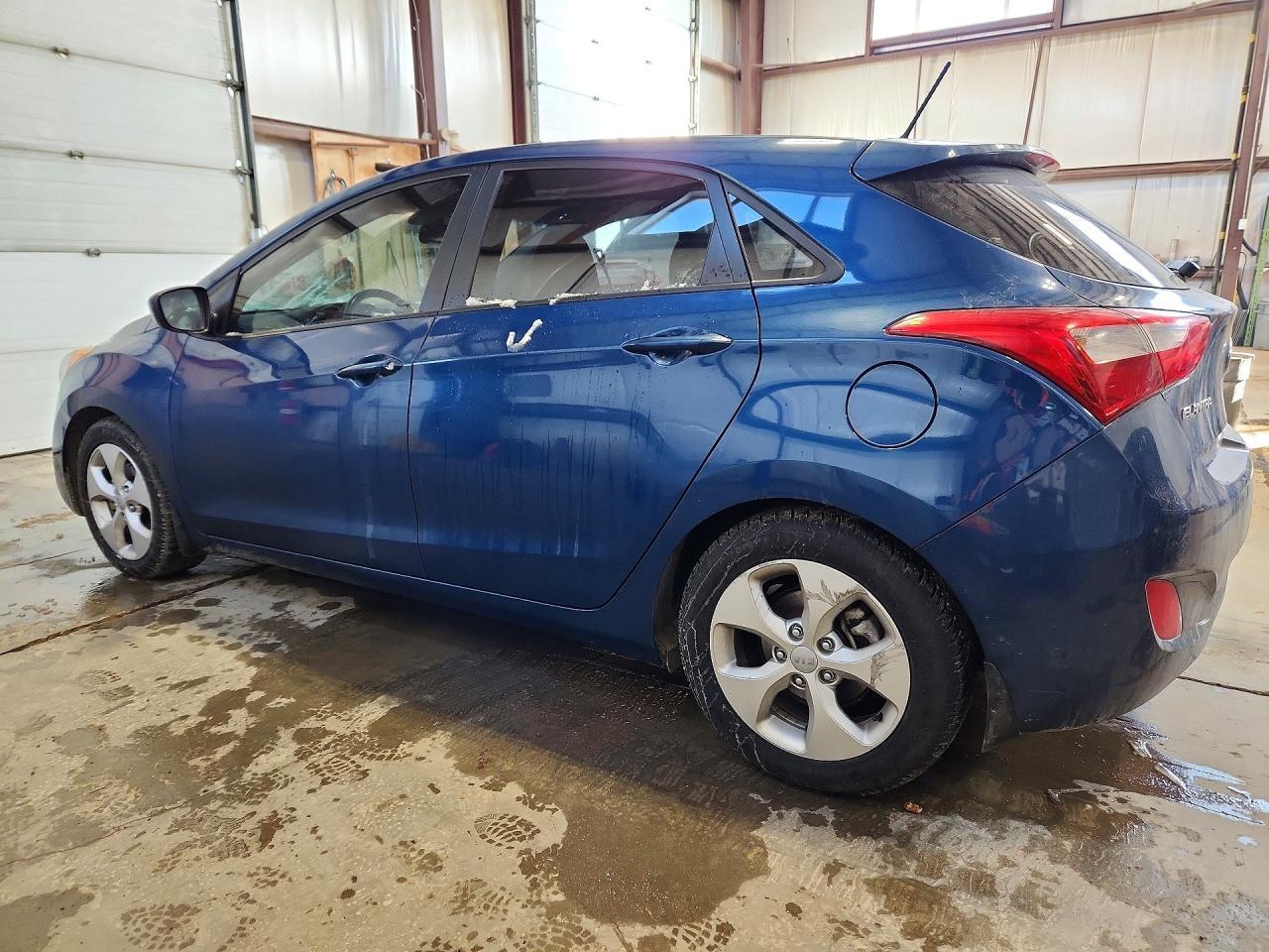 2015 Hyundai Elantra Gt Base - Фото 2