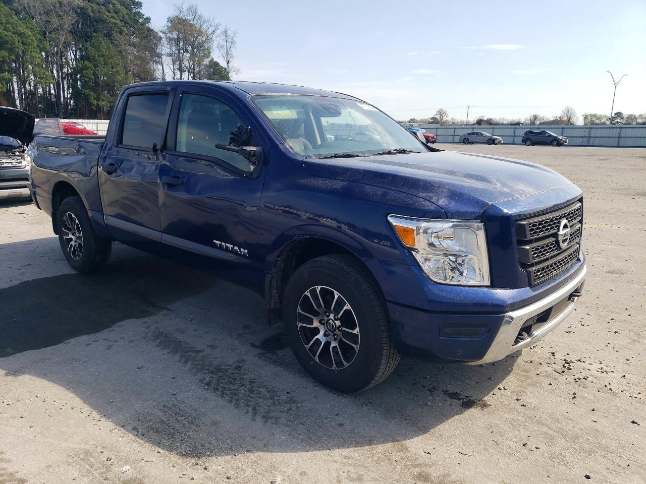 2022 Nissan Titan Sv - Фото 4