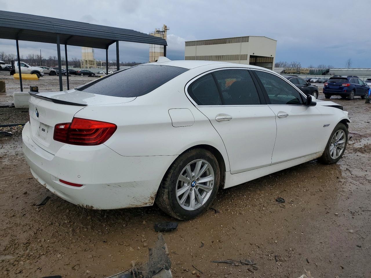 2014 BMW 528 I - Image 3