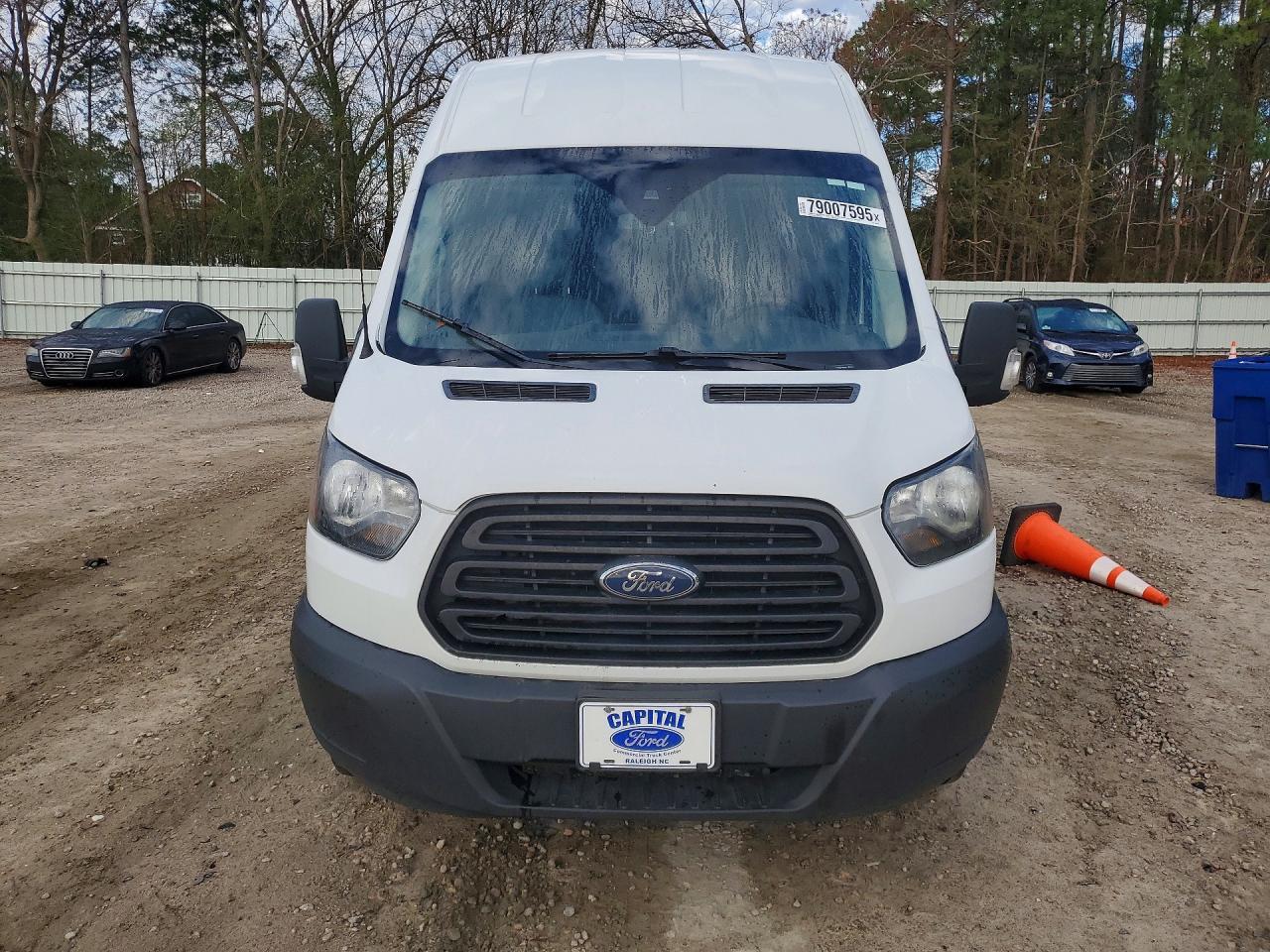 2019 Ford Transit T-350 - Image 5