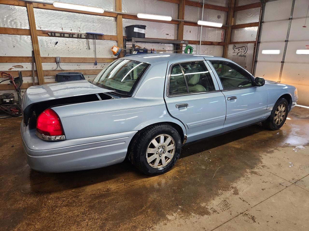 2008 Ford Crown Victoria Lx - Фото 3
