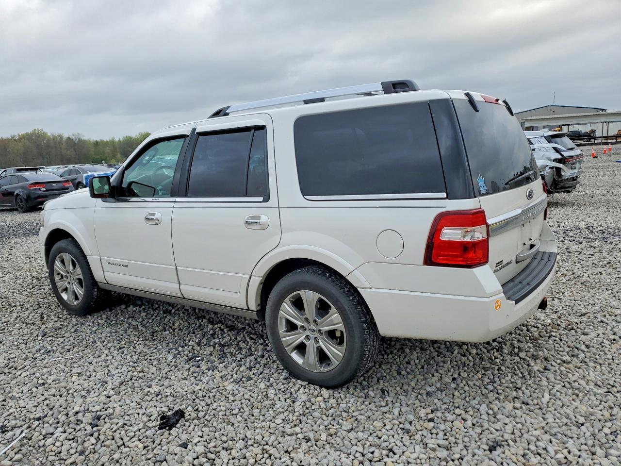2015 Ford Expedition Platinum - Фото 2