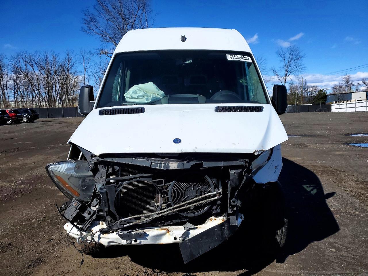 2015 Mercedes-Benz Sprinter 2500 - Image 5