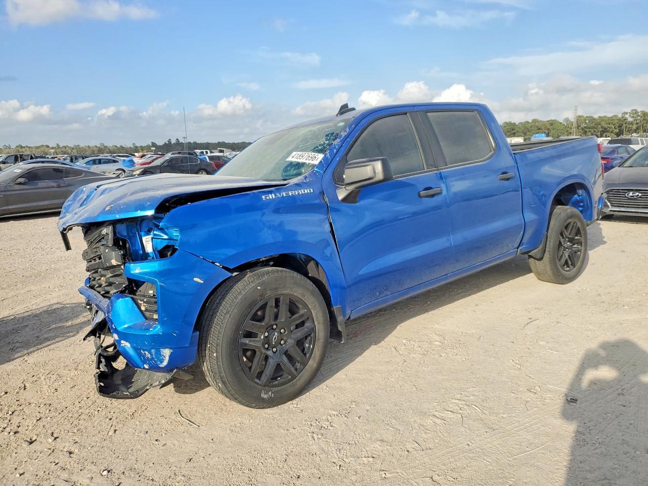 2023 Chevrolet Silverado C1500 Custom