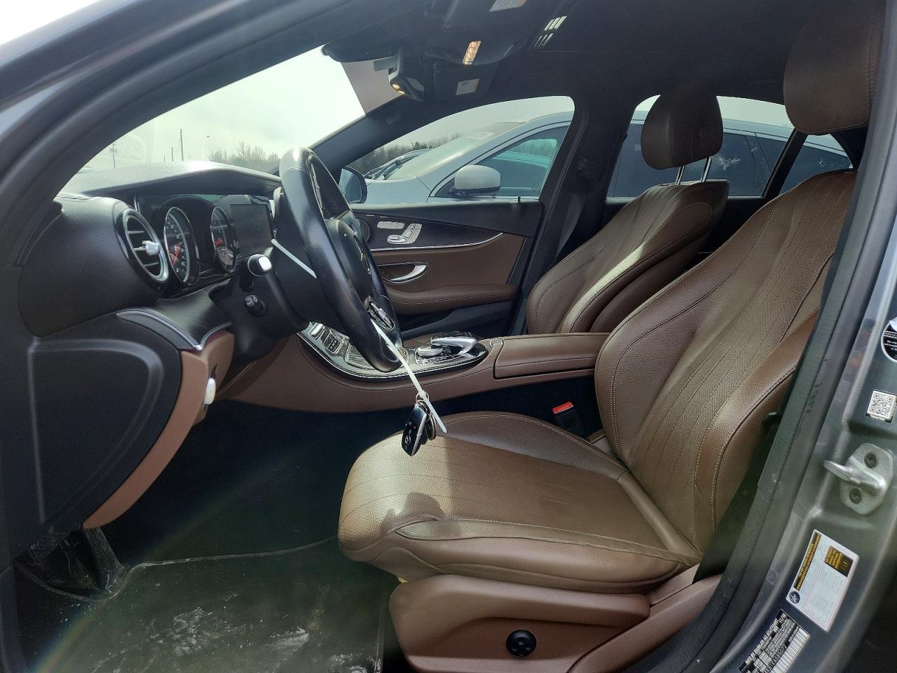 2019 Mercedes-Benz E 300 4Matic - Фото 7