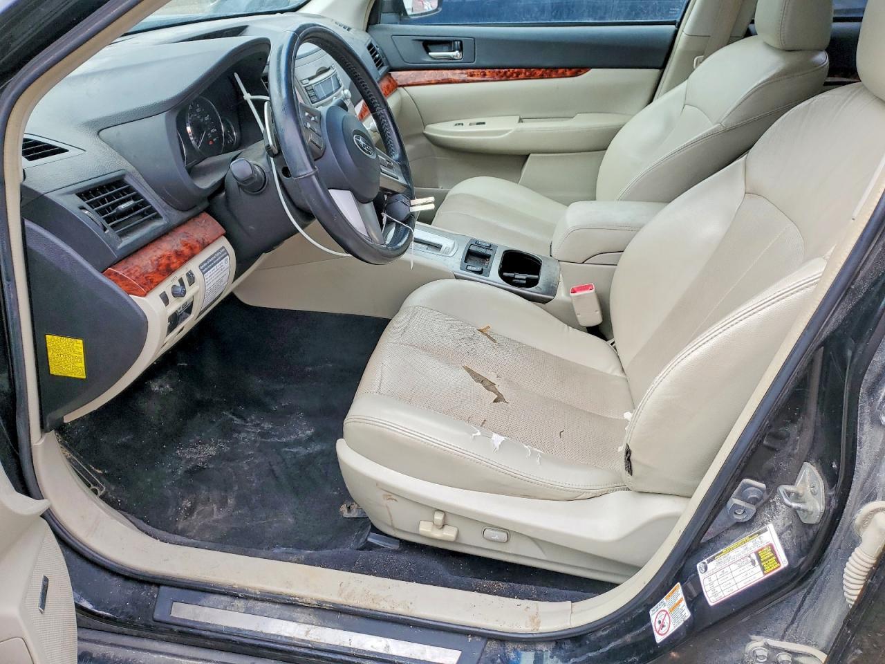 2011 Subaru Outback 2.5I Limited - Фото 7