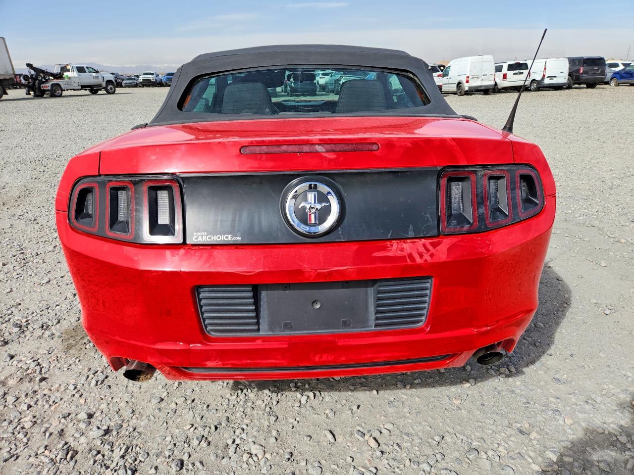 2013 Ford Mustang - Фото 6