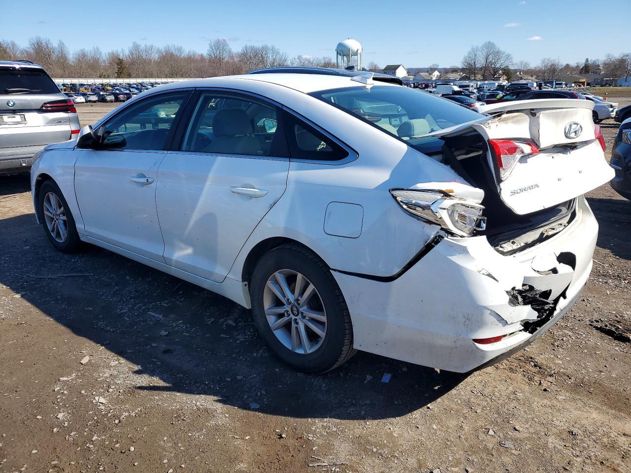 2015 Hyundai Sonata Se - Фото 2